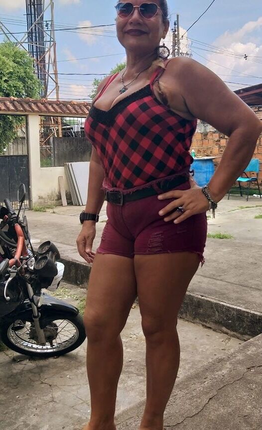 COROA ALDENORA