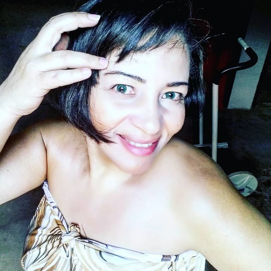 Next milf for tribute