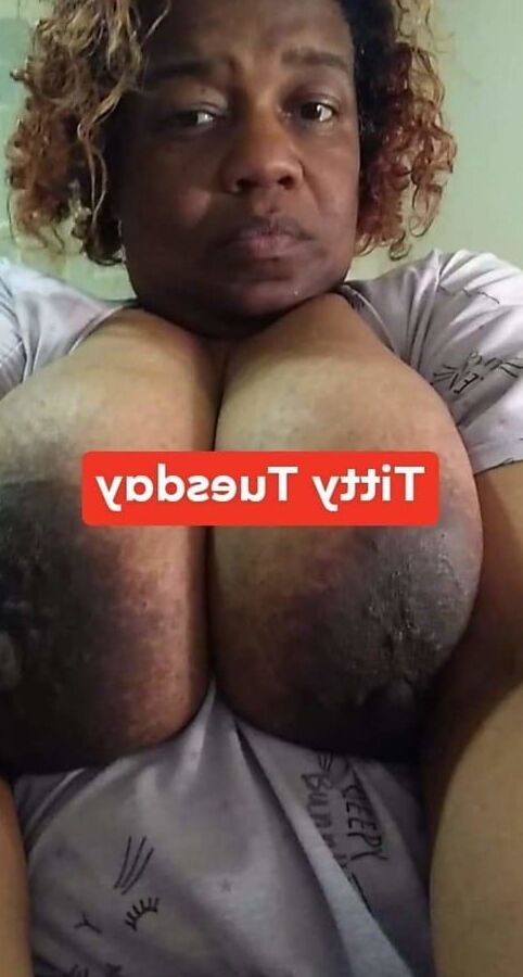 More Social Media Thots