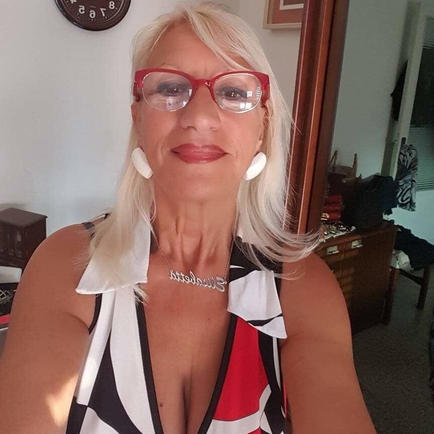 Milf Ekisabetta di Pavia