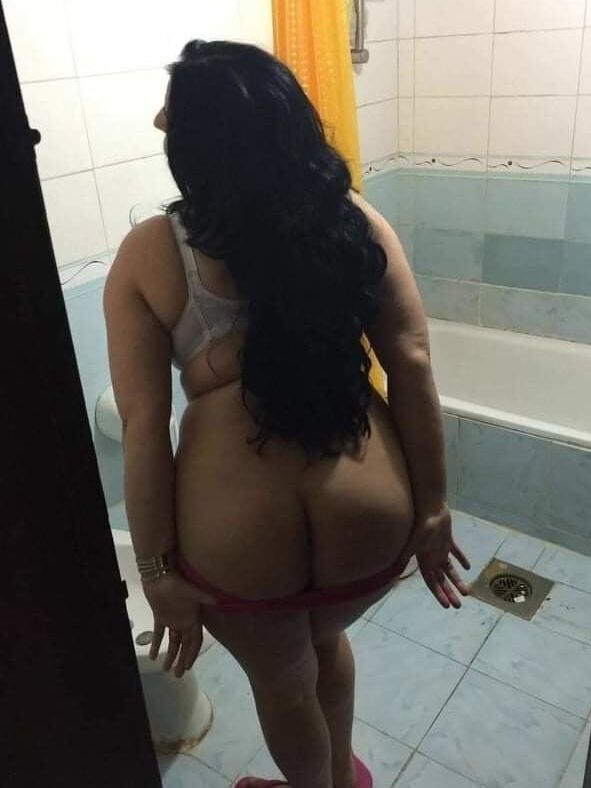 Sexy mom