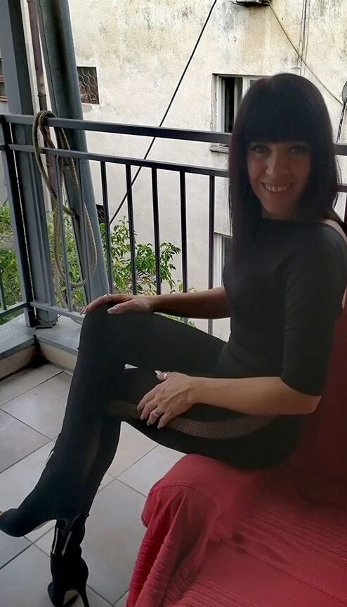 Luna SERBIAN Slutty Milf