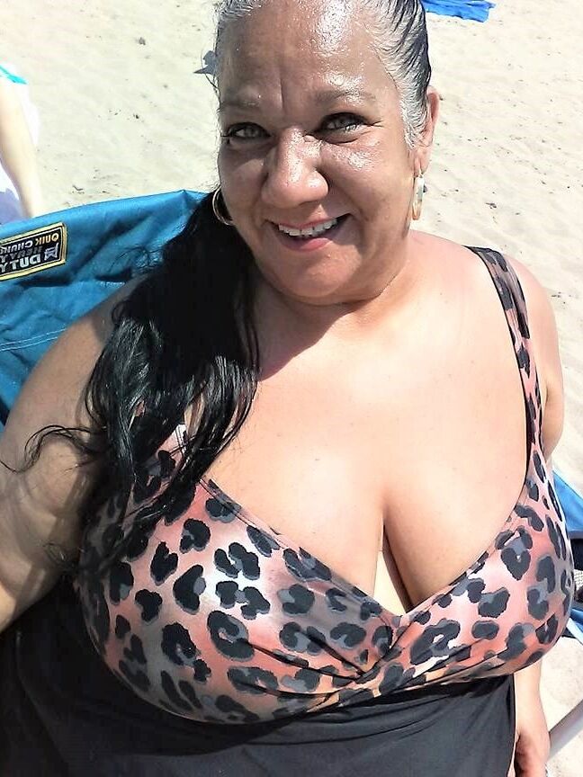 Granny face for cum splattered