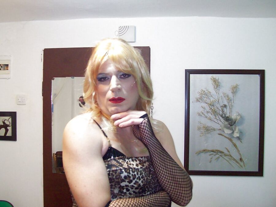 Hure Monica