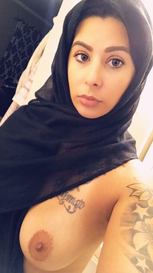 Unaware Arab Muslim wife exposed