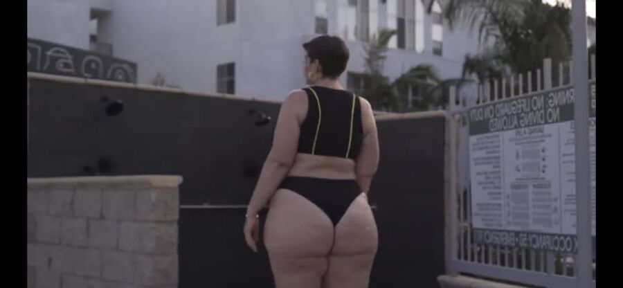 BBW Girl in Swimsuit