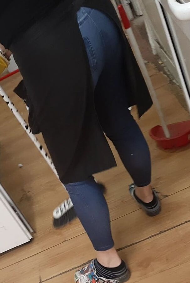 Clean service sexy ass