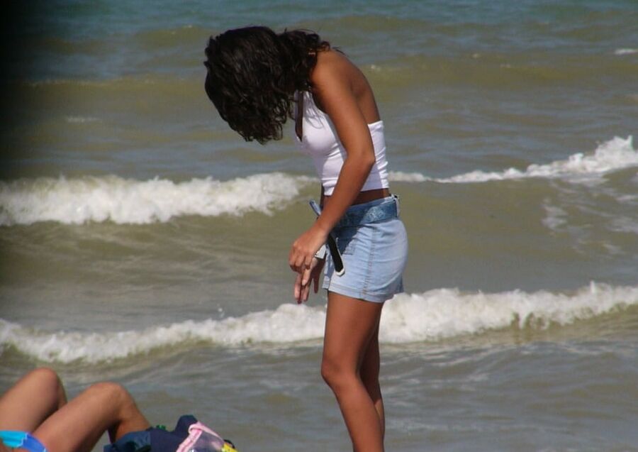 Brune a la plage