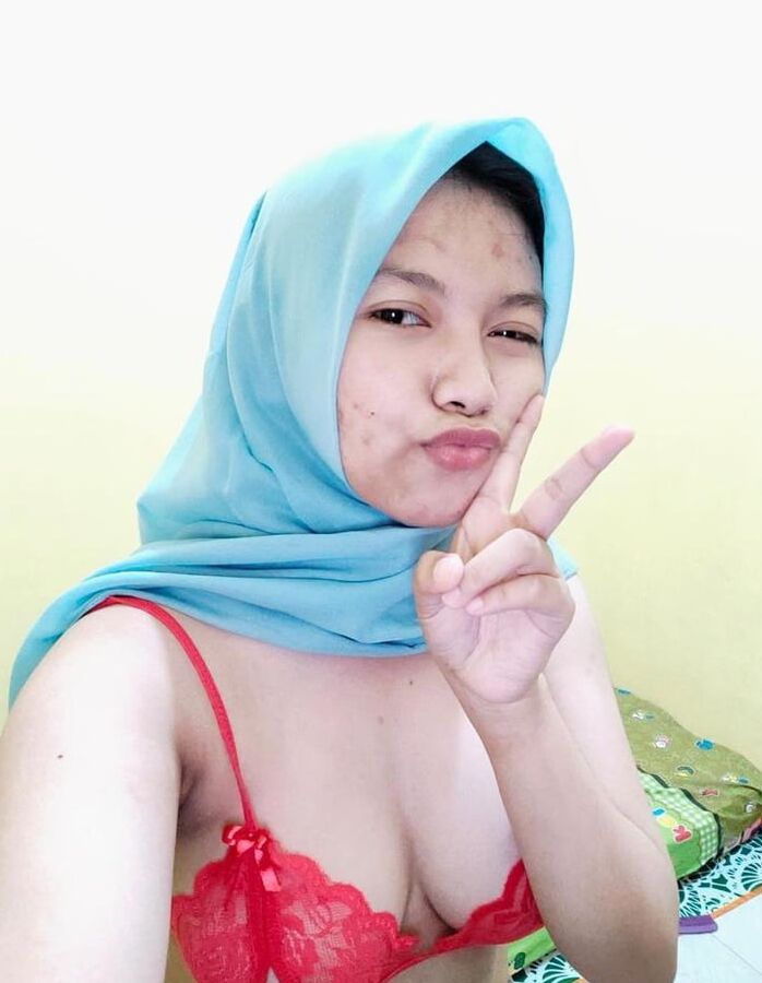 tudung campursari