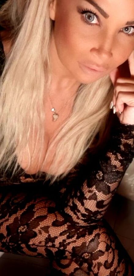 Greek Huge Tits Milf Vol