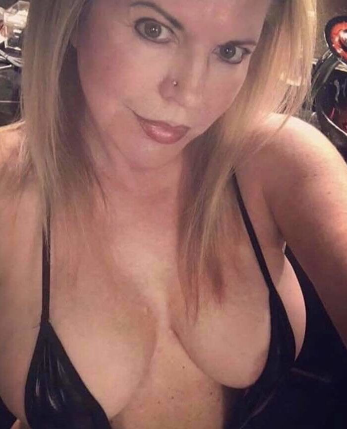 Ladies who like to show off the goods.