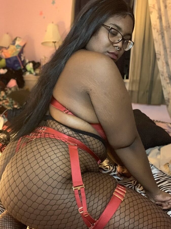 Sexy amateur black girl