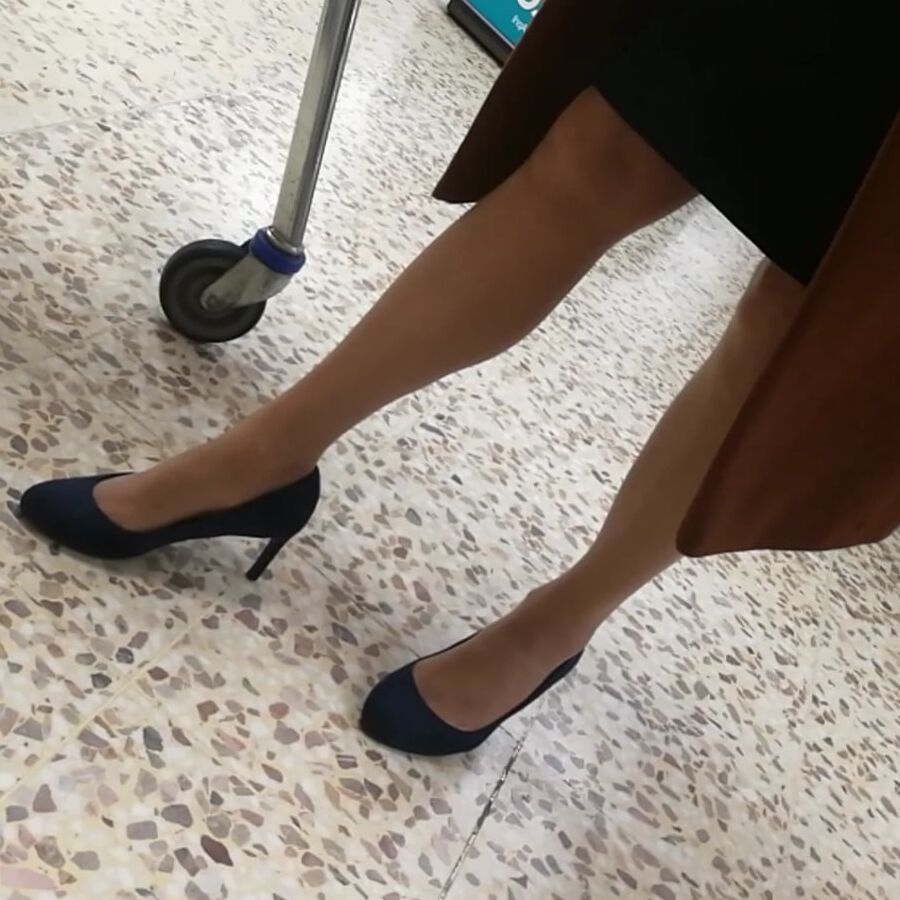 SMA sexy friends feet