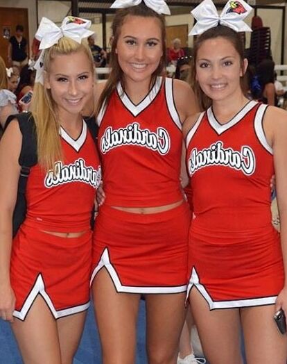 How hot are these nonude girls?