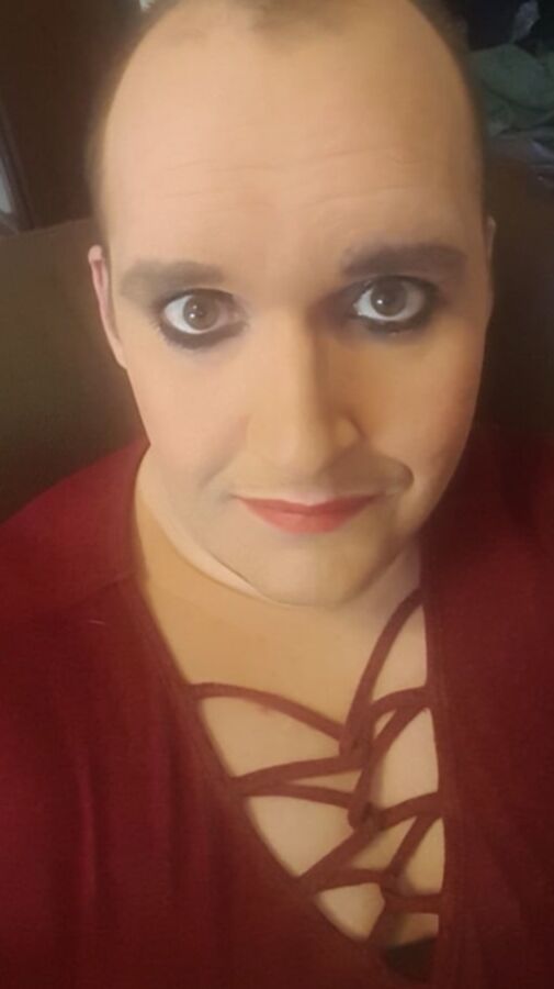Sissyzhoe exposed
