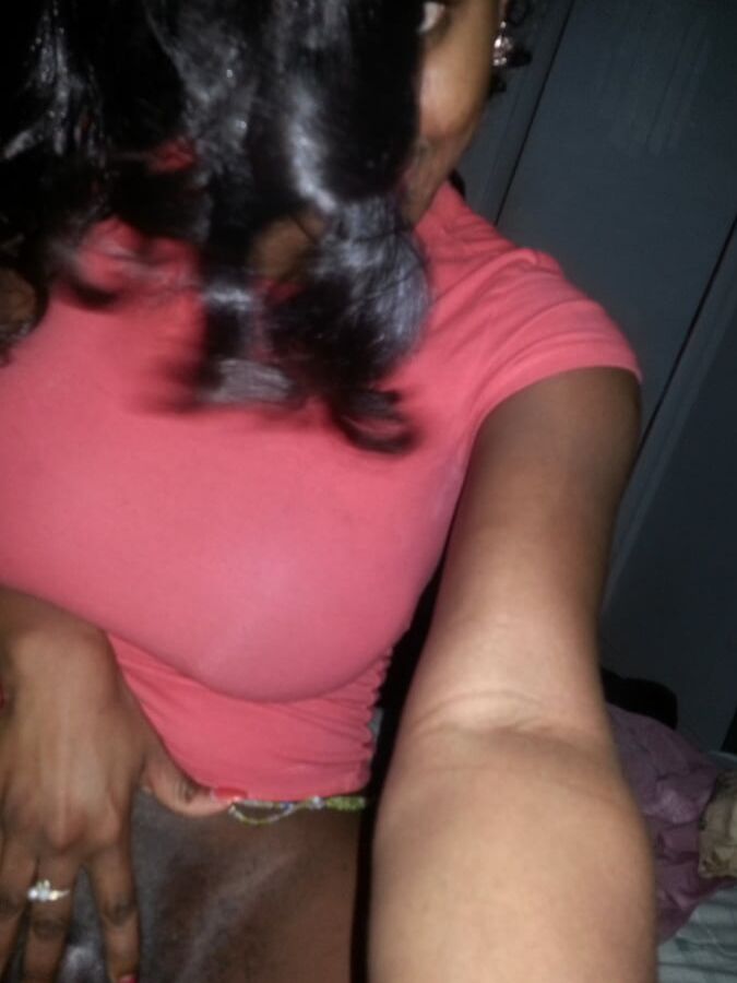 Black Slut Big Tits No Tattoos Fine Body