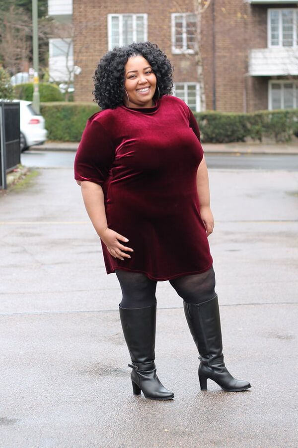 Ebony Goddess wearing Boots no.