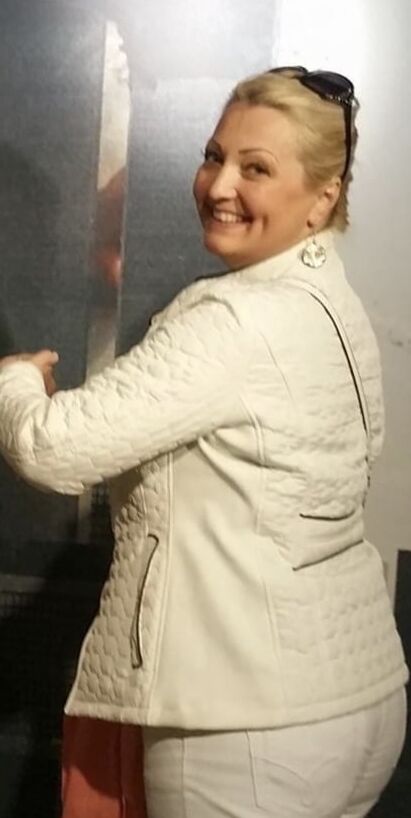 Sexy mature (nonude)
