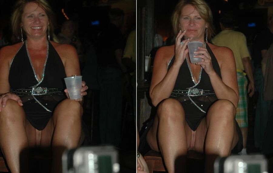 Upskirt Milf public no pantie