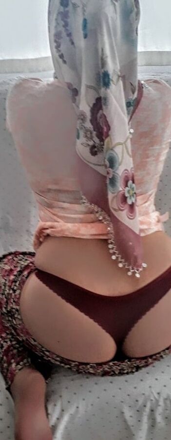 Turkish Mom MILFS