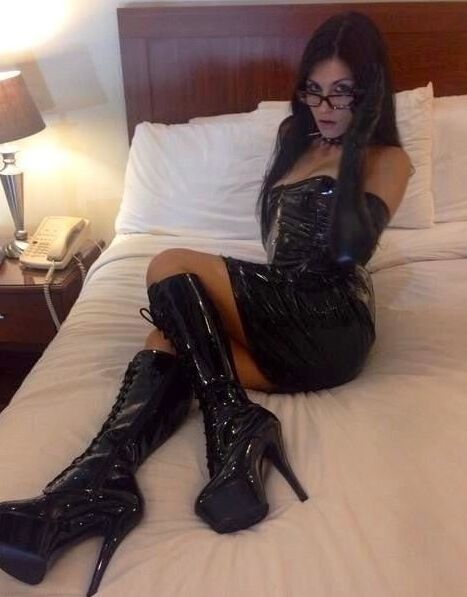 Glasses with hot women