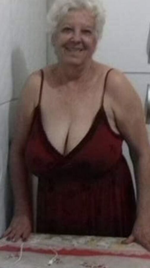 Edna Vizacri ... Faceb