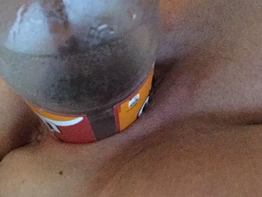 BBW Pussy hart an der Grenze mit l Flasche