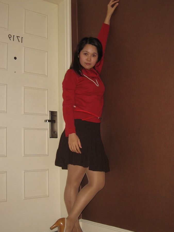 Cute Chinese Wife - Tan Pantyhose