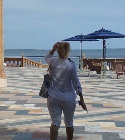 Sexy mature (nonude)