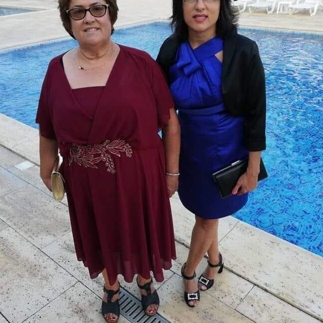 milfs - comment and rate
