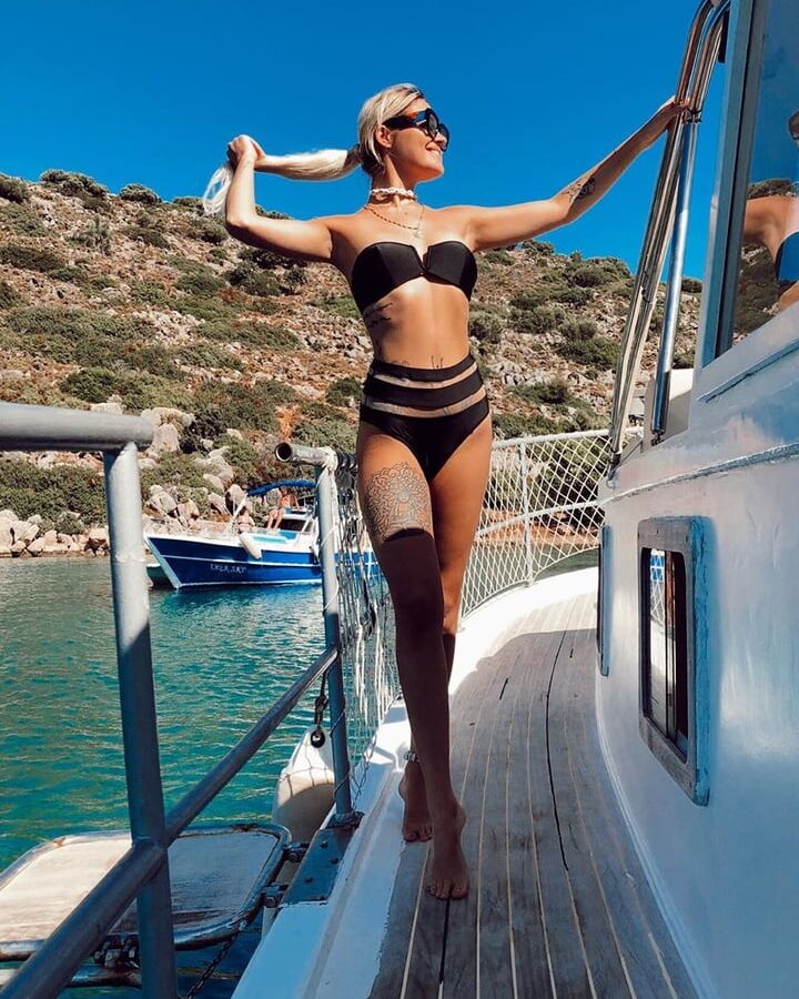 Sexy Turkish Pelin