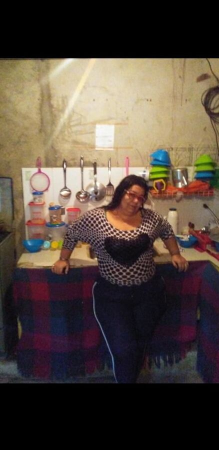 Brenda Mamacita Nalgona