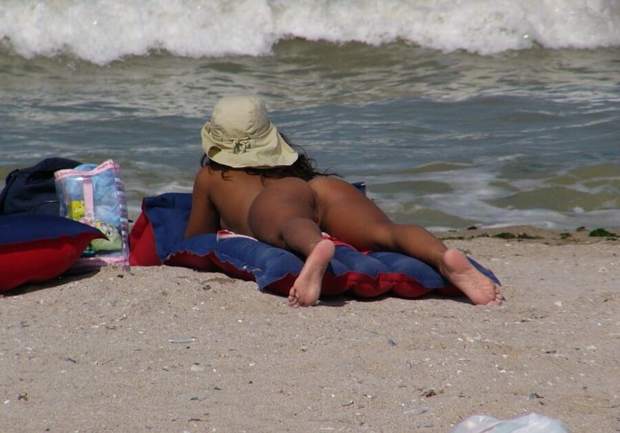 Brune a la plage