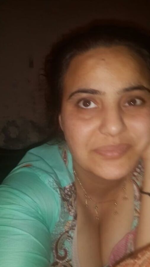 Desi BBW AUnty