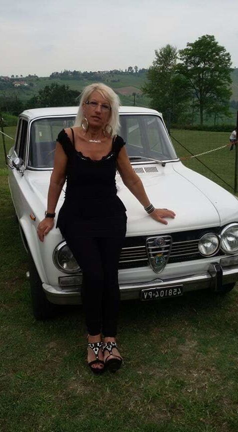 Milf Ekisabetta di Pavia