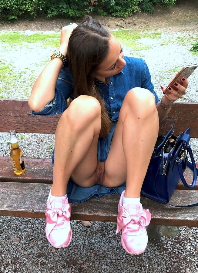Sexy Mature outside fun