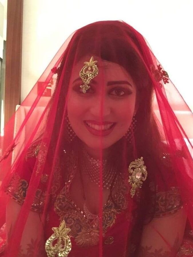 DESi Newly Married Wife HONEYMOON pICS