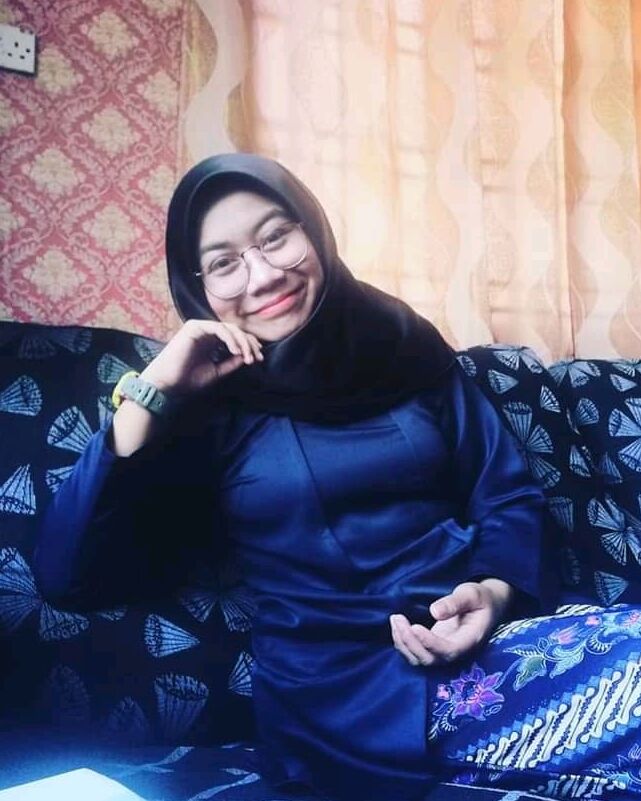 Preggy, pretty.