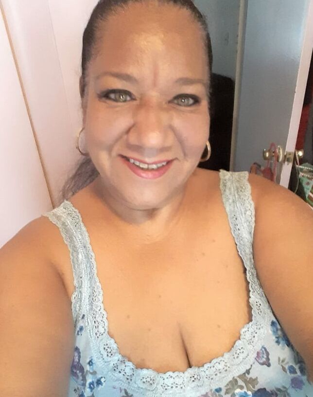Granny face for cum splattered