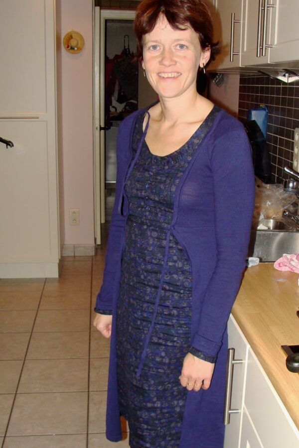 Nude Amateur Pics - Belgian Mature Wife