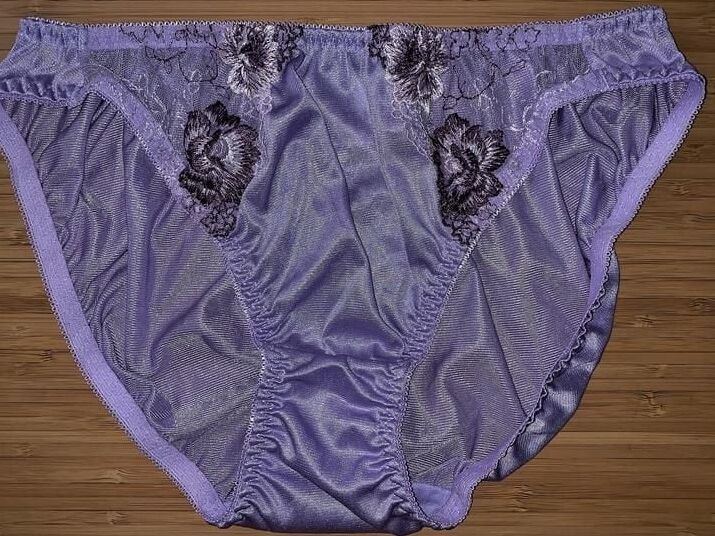 Panties y