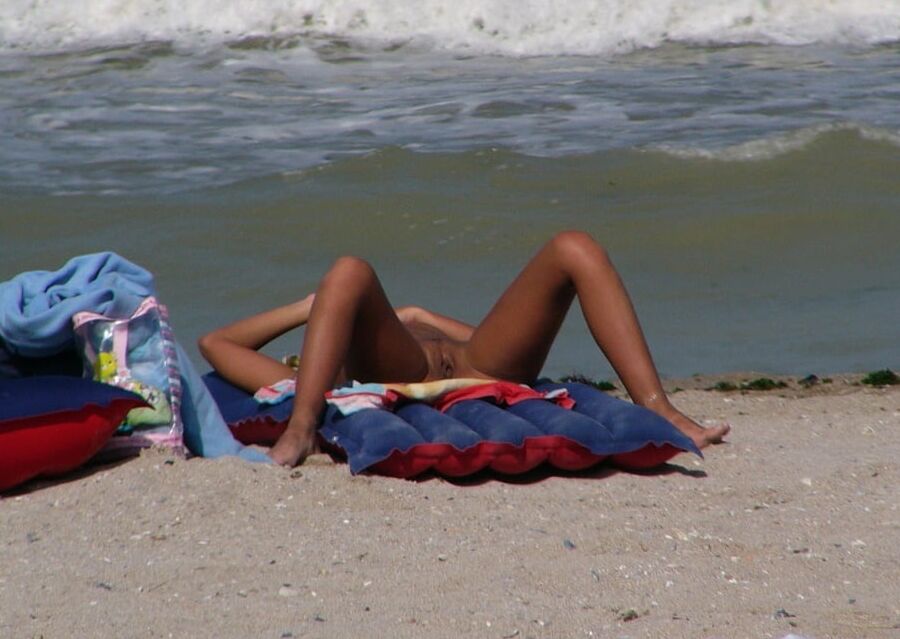 Brune a la plage