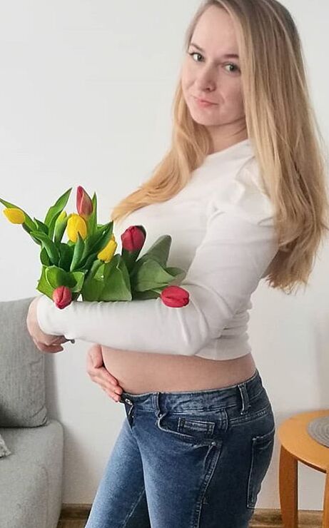 Pregnant or Nursing Hot Bitches