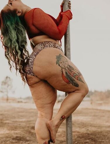 Sexy Thick Curvy Ass Thighs Tattoos BBW PAWG