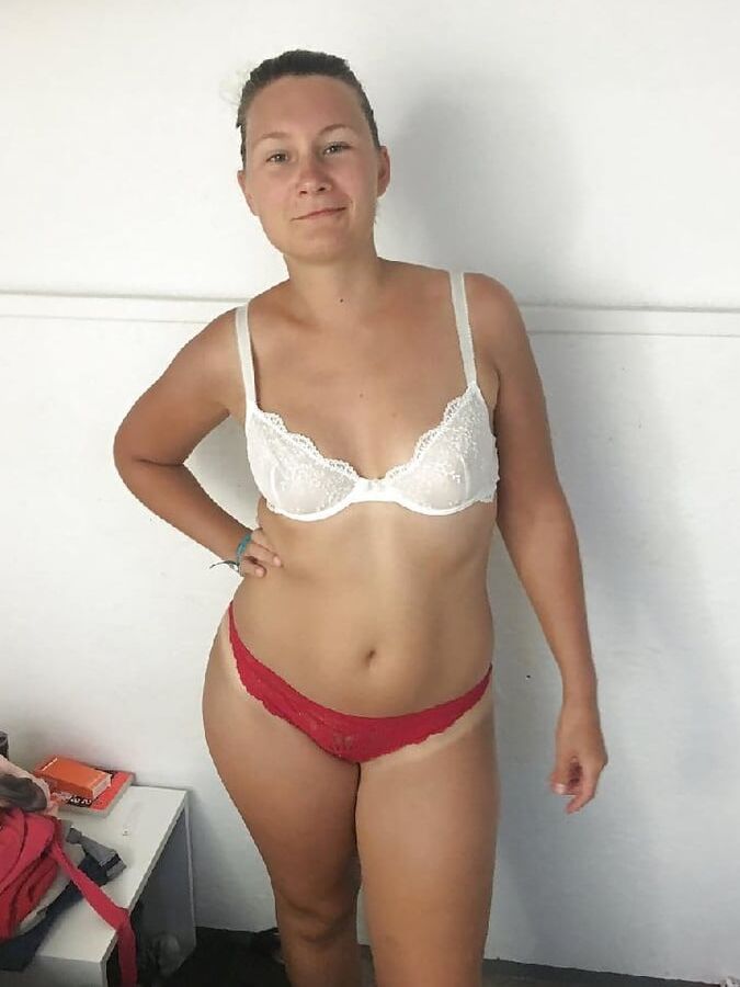 Jeanne ans chienne de coco