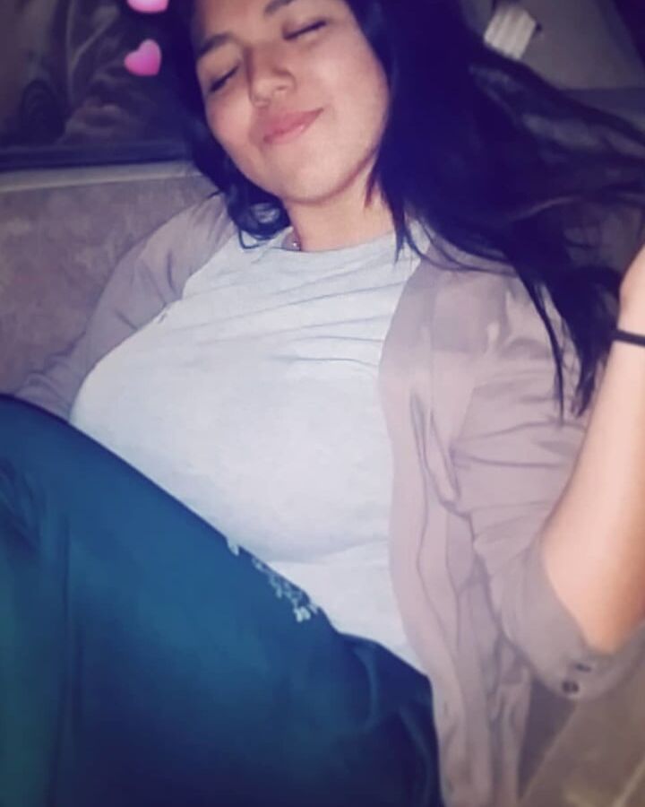 Laura con mega TETAS