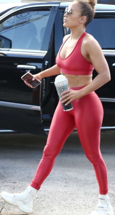 Jennifer Wearing Skintight Spandex