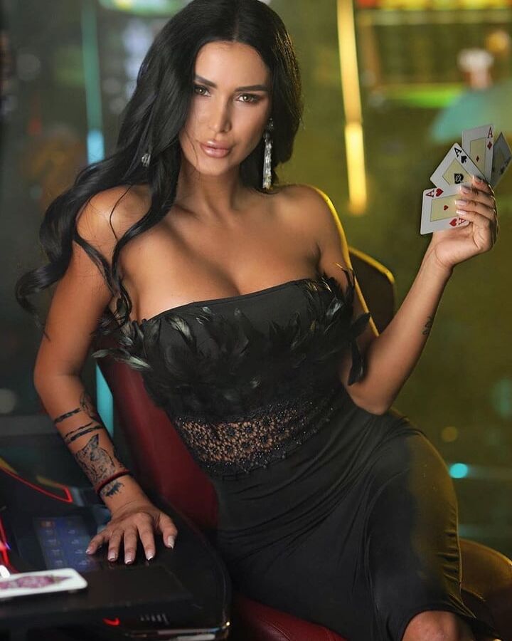 daniela crudu