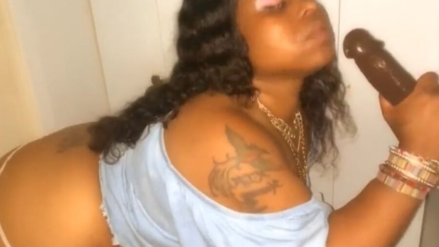 Sexy AF!!!