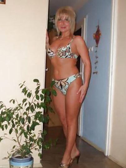 mature blonde sexy nn